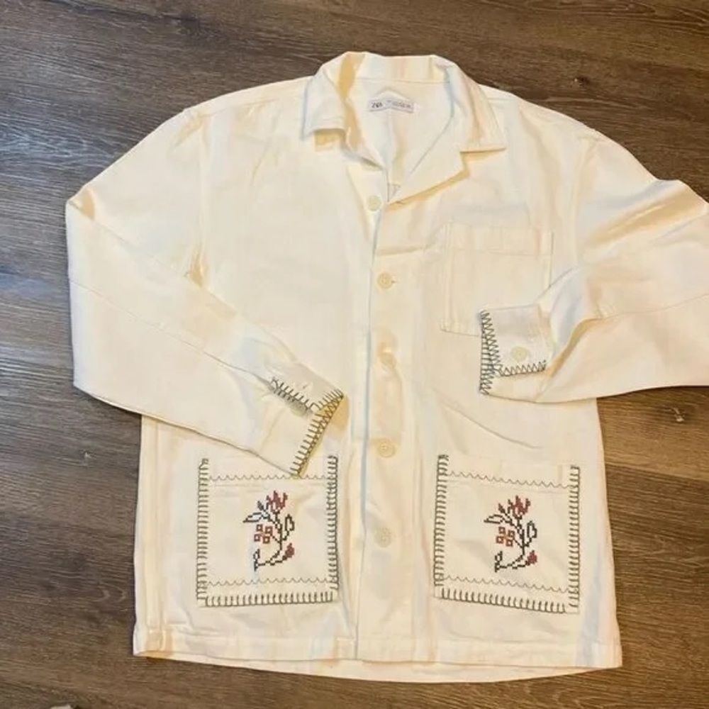 White denim floral embroidered jacket size large
